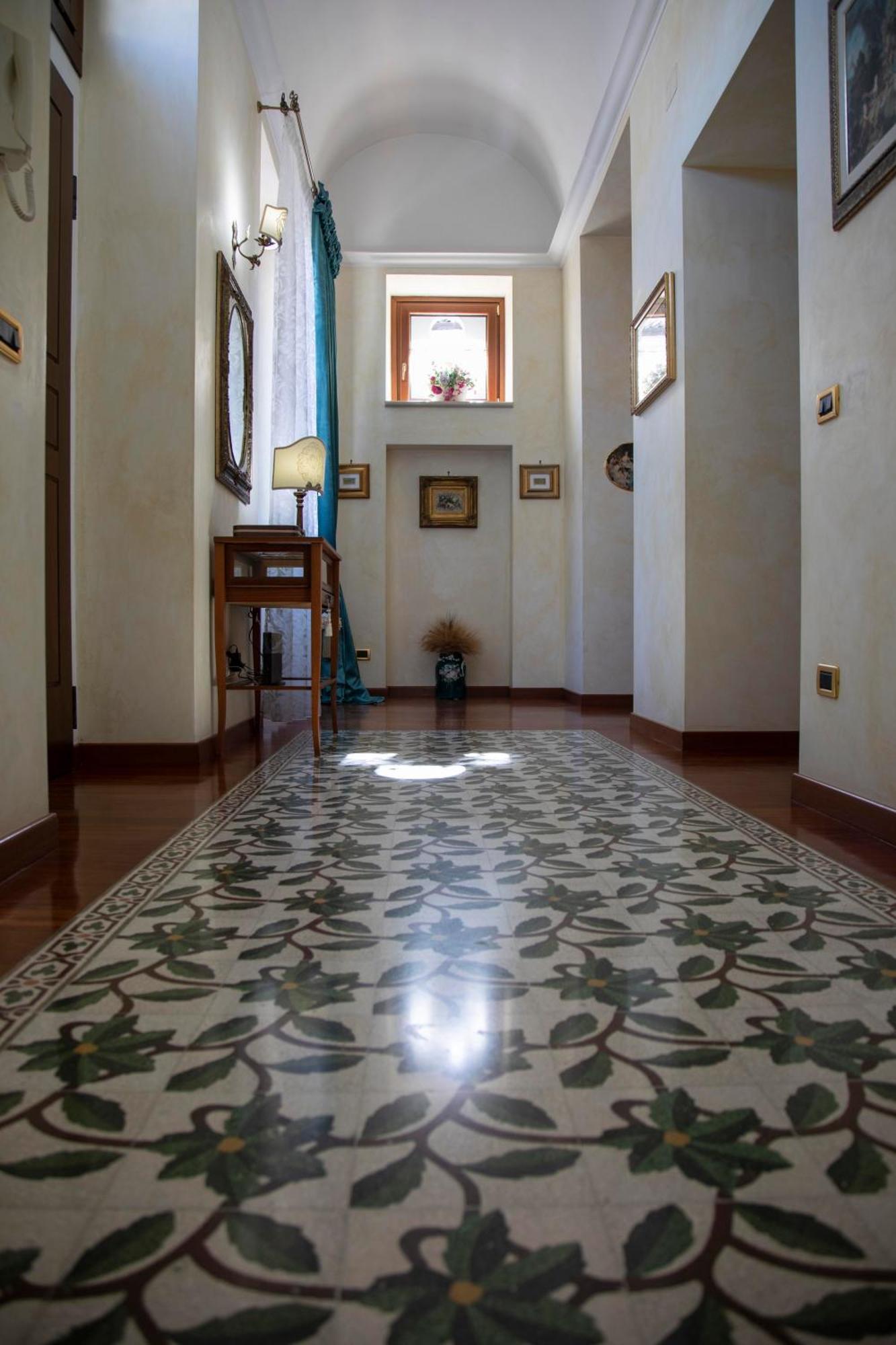 Appartement Dimora Camelia à Lucera Extérieur photo